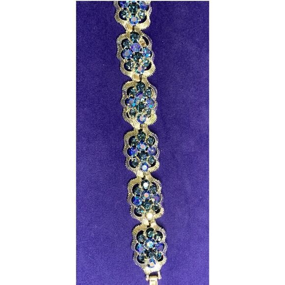 Navy and Light Blue Crystal Bracelet in Silver wash, Vintage - Picture 4 of 6